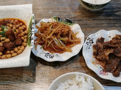 -丘艳豆花饭(国泰广场店)
