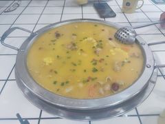 -晓彭肥肠鸡·泡椒鸡火锅(水木天地店)
