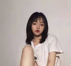 -时尚殿堂明星门店