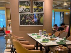 -润园四季椰子鸡火锅(卓越INTOWN店)