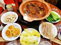 -炙热青春怀旧主题餐厅(河北路店)