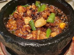 石锅杭椒牛蛙-桂满陇天书(南京德基旗舰店)