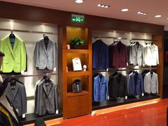 -宇翔服饰(双井桥东首城国际店)