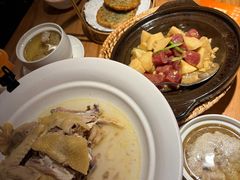 客都盐蒸山泉鸡-话梅·客家小厨(东门店)