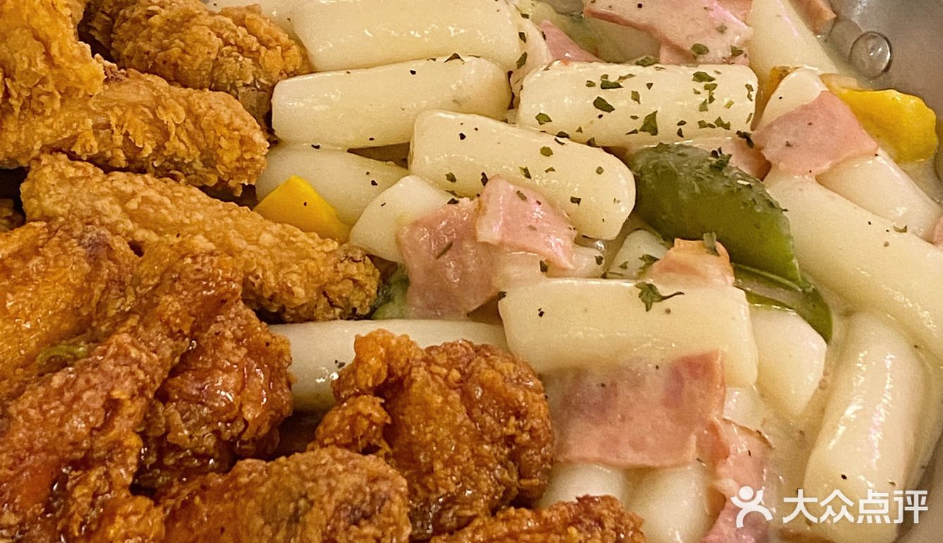 广州探店｜部队火锅跟炸鸡永远是绝配组合🍖