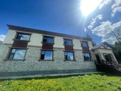 -喀纳斯鸿福生态度假酒店