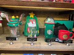 -星巴克(杭州银泰城西一店)