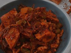 蘑菇鸡肉炒馕-董小西的凉皮和椒麻鸡(三元桥店)