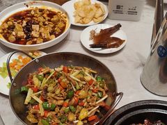 -梅利汴京烤鸭•开封豫菜地标店(铁北街店)