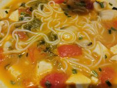 -粉小主·贵州酸汤牛肉粉(南京仙林金鹰店)