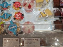 -华荣西饼(列东店)