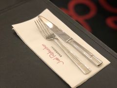 -Salon de The de Joel Robuchon(外滩18号店)