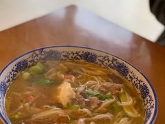 -邱芳粉店(迎宾大道旗舰店)