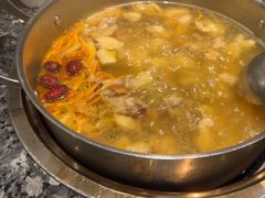 -一席地·本地鸡窝·杭帮鸡火锅(萧山银隆百货店)