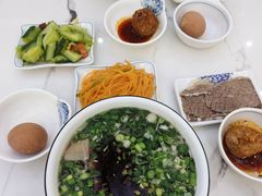 -伊穆祥牛肉面总店·清真