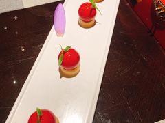 -江上荟·创意中国菜(绿地缤纷城店)