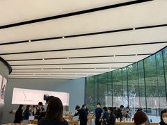 -Apple零售店(新街口店)
