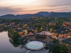 -茅山东方盐湖城景区