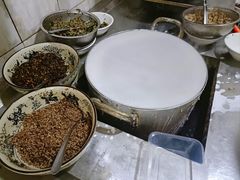 -七公里小吃街(海埂路店)