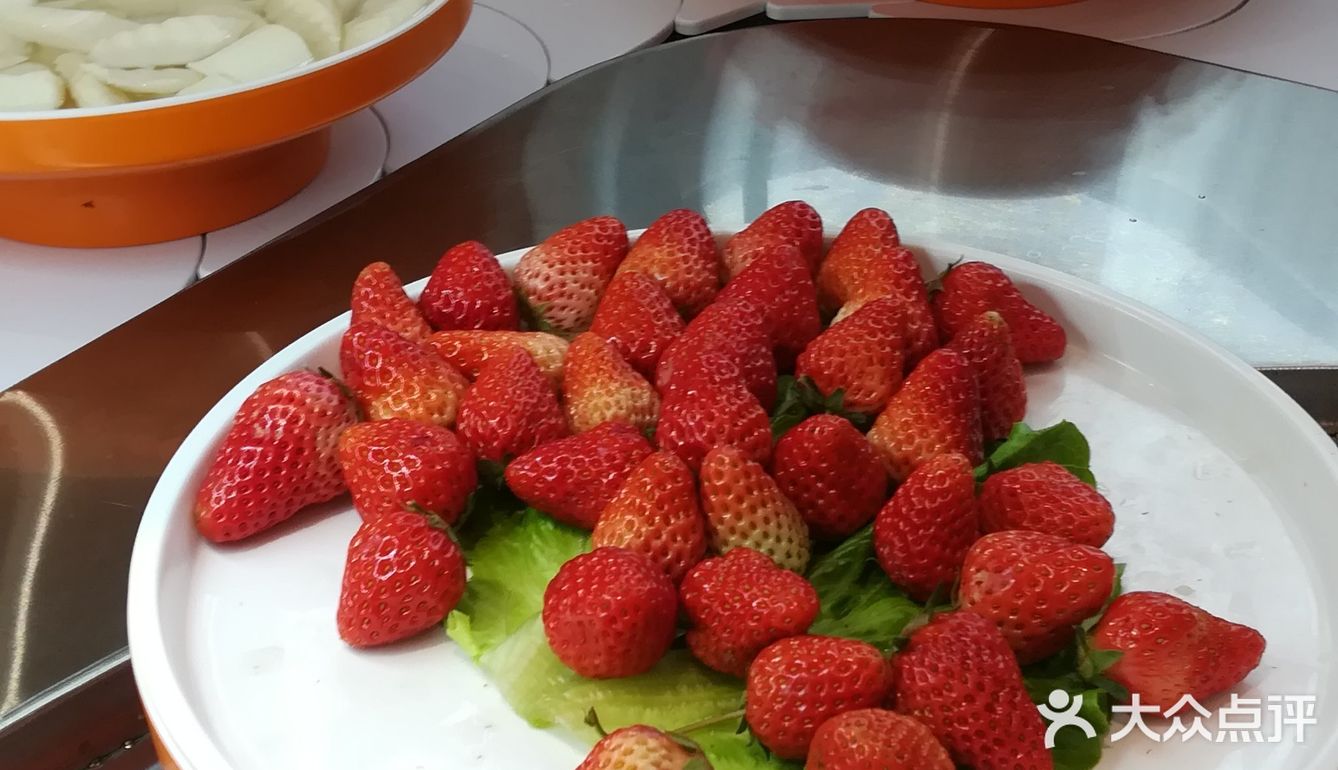 味蕾盛宴：探食之十尾鲜自助小火锅