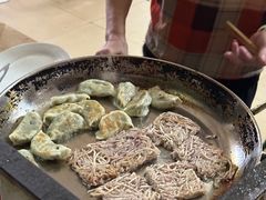 -辉辉大排档