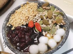 -菌子鲜汤野生菌锅