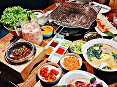 -明洞阿姨·韩式酱蟹烤肉·创意料理(三元桥店)