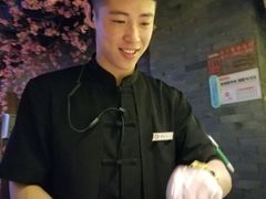 -东道煮牛肉火锅(重庆路店)