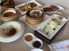 珊汁芝麻明虾球-海宁铂尔曼酒店紫荆中餐厅