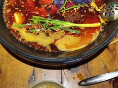 -四小区火锅·巷子里的重庆火锅(花照壁店)