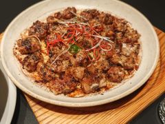 -铜锣湾·有麝自然香(渝北财富中心店)