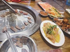 -三肥两瘦烤肉(鹿城店)