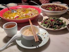 -初蓉丨遇见新川菜(亲贤街荣耀店)