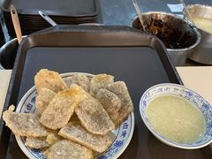 老北京炸灌肠-门框胡同百年卤煮(新街口店)