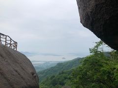 -巨石山景区