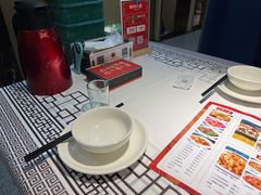 -靓虾二哥长沙地标小龙虾(五一广场店)