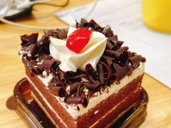 -红宝石·鲜奶小方·海派西点房(南丹店)