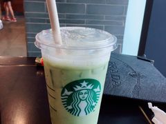 -星巴克(南宁民歌湖店)