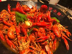 -沪小胖小龙虾(淮海中路旗舰店)
