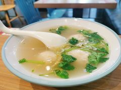 鱼丸汤-小杨生煎(香港名都店)
