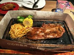 岩烤美式黑椒牛排-必胜客(五道口店)