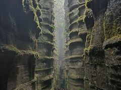 -梭布垭石林景区