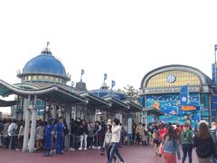 -海底巡游艇:尼莫和好友的海洋世界