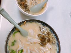 招牌黄鱼面-明呈黄鱼面馆(斜土路店)