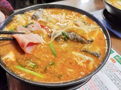 -肥汁米蘭香港米线(宁波路总店)
