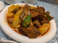 新疆大盘鸡-巴扎美食·新疆菜·西域歌舞表演餐厅(新疆大厦店)