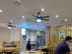 大堂-三上椰子鸡(三亚湾店)