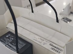 -荣耀授权专卖店(黄浦浙江中路店)