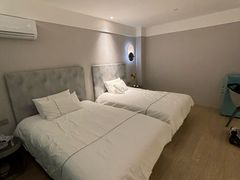 -白玉兰酒店(上海田子坊马当路地铁站店)