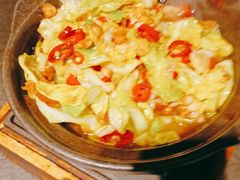 干锅手撕卷心菜-北平盛世·新京菜·北京烤鸭(劲松·双井店)